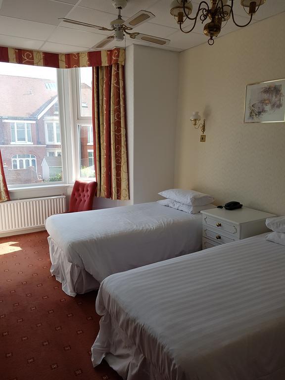 The Chadwick Hotel Lytham St Annes Eksteriør billede